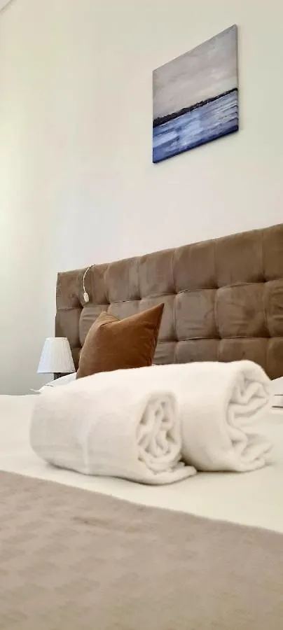 Apartment Home De Curtis Catania