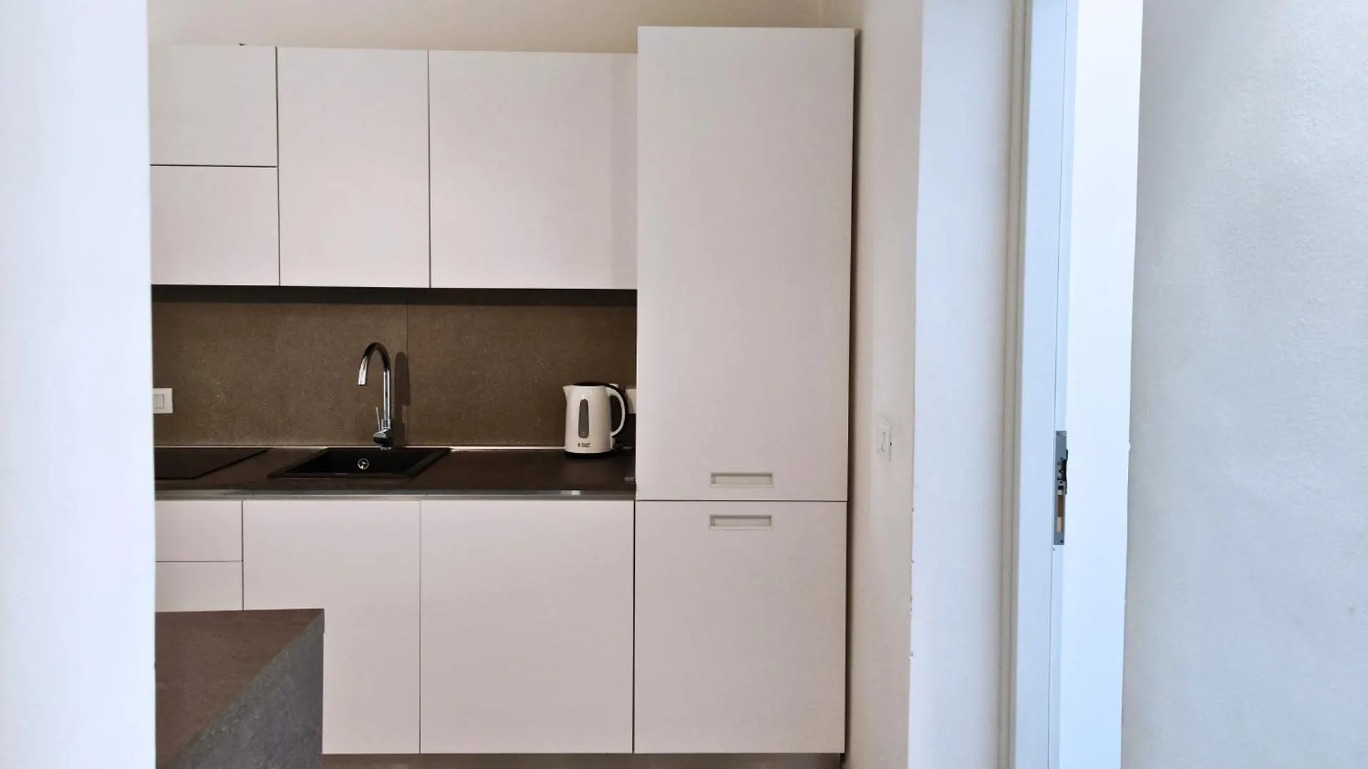 Home De Curtis Catania