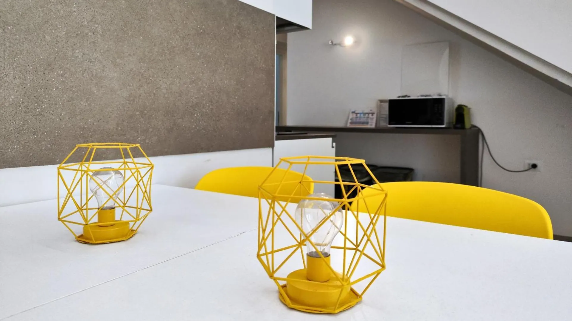 Apartment Home De Curtis Catania