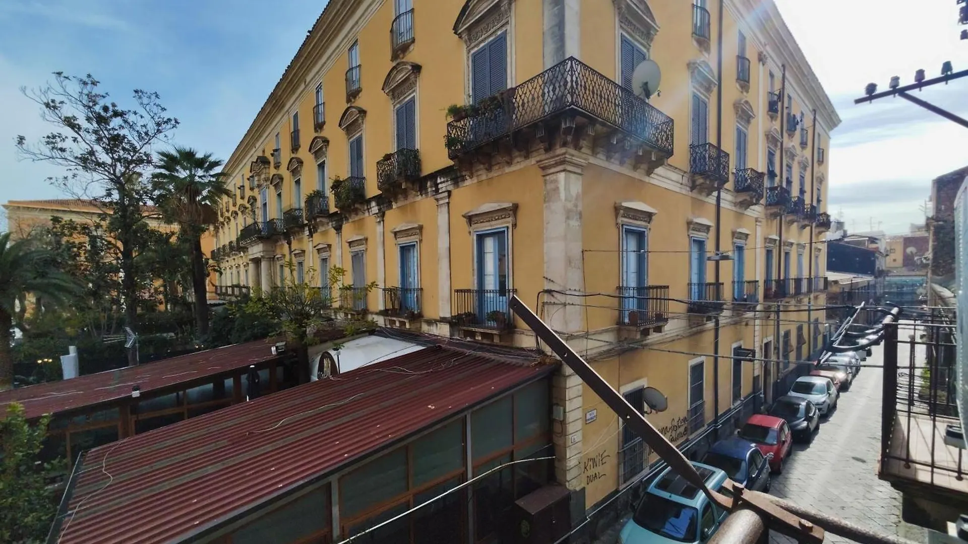 Home De Curtis Catania Apartment