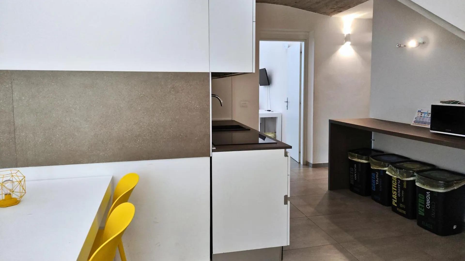 Home De Curtis Catania